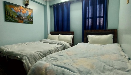 Chambre Économique Double ou avec lits jumeaux