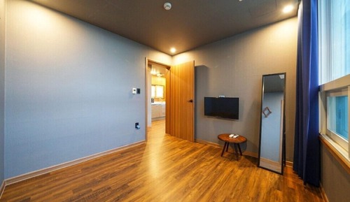 Chambre (202)