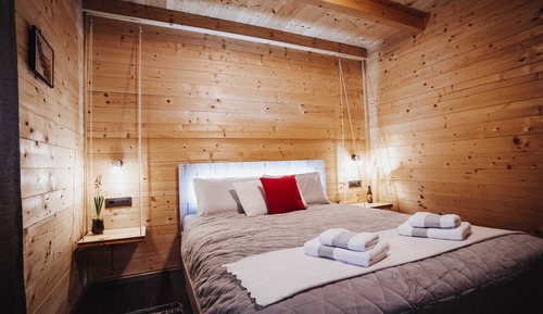 Maison (Two Bedroom Holiday Home with Swimmin)