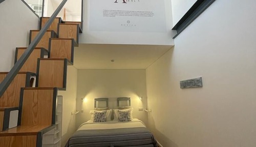 Suite Studio Signature