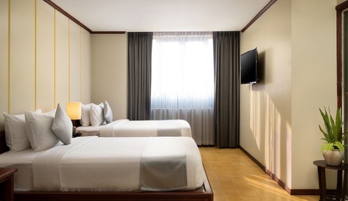 Appartement Affaires, 2 chambres, vue ville