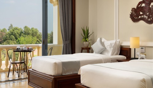 Chambre Deluxe avec lits jumeaux, vue piscine