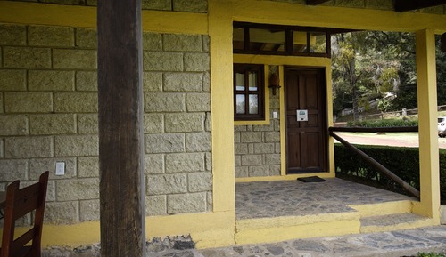 Cabane Familiale (Manzana)