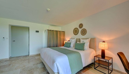 Chambre Deluxe avec terrasse & accès SPA inclus