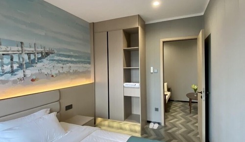Chambre Familiale, plusieurs lits, vue ville