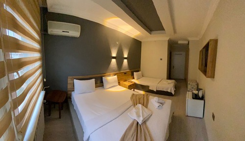 Chambre Standard Double ou avec lits jumeaux