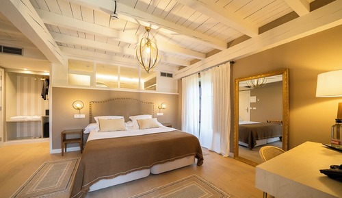 Chambre Deluxe Double ou avec lits jumeaux, balcon