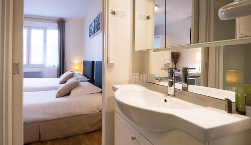 Chambre Triple, vue mer