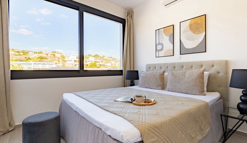 Appartement, 3 chambres, balcon, vue piscine