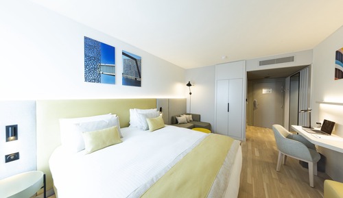 Chambre Standard, 1 très grand lit
