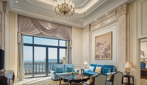 Suite Majestueuse, 1 très grand lit, vue lac
