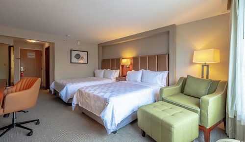 Chambre Standard, 2 lits doubles, vue ville