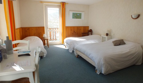 Chambre Quadruple Confort