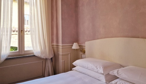 Chambre Classique Double ou avec lits jumeaux