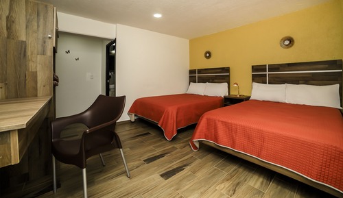 Chambre Standard, 2 grands lits