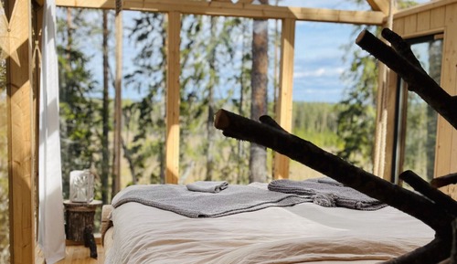 Tree House Panoramique, vue colline