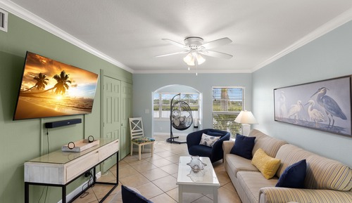 Studio (2 Bedrooms)