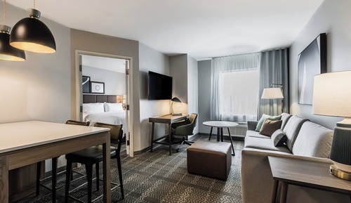 Suite, 1 chambre, cuisine