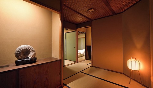 Chambre Tradition, non-fumeurs, vue cour intérieure (Japanese Style Twin Bed Room w/ Onsen)