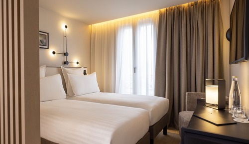 Chambre Classique Double ou avec lits jumeaux