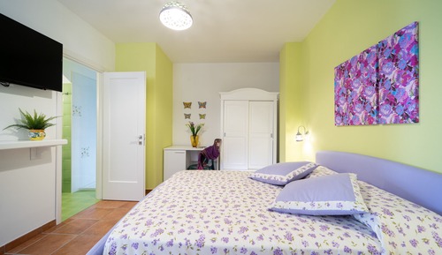Chambre Affaires, vue cour intérieure