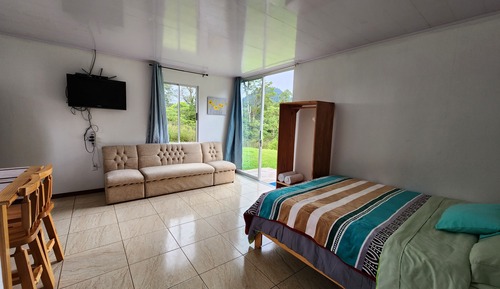 Appartement, 1 très grand lit