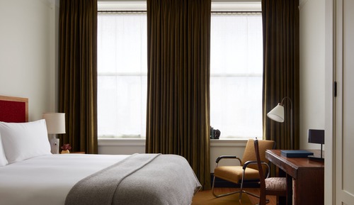 Suite, 2 chambres, en angle