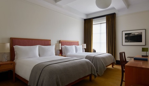 Chambre, 2 grands lits