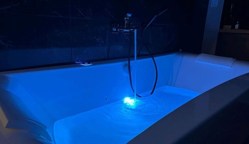Studio Romantique, accessible aux personnes à mobilité réduite (Les Dragons Catalans)