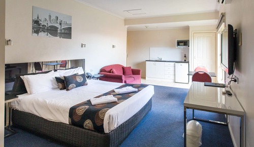 Chambre Exécutive, 1 très grand lit, non-fumeurs, coin cuisine (Larger Room)