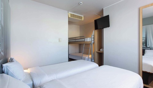 Chambre Quadruple, non-fumeurs