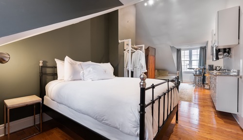 Studio Classique, 1 grand lit, vue ville
