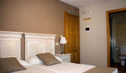 Chambre Standard avec lits jumeaux, 2 lits une place, avec vue