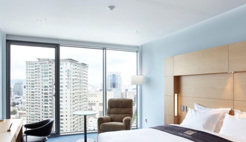 Deluxe Double Room (E - New Wing, Call Hotel directly to check Corner Room availability)