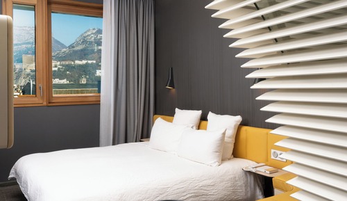 Chambre Classique Vue Montagne incluant collations et boissons en libre-service au Club