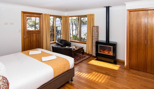 Studio, en bord de lac (Spa)