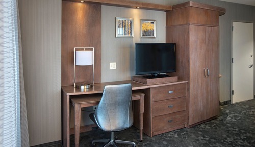 Chambre, 1 très grand lit et 1 canapé-lit (Hearing Accessible)
