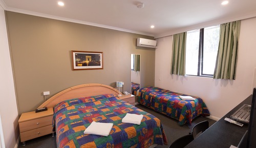 Chambre avec lits jumeaux