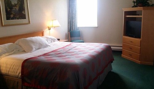 Suite Affaires, 1 très grand lit et 1 canapé-lit