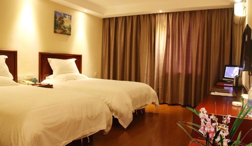 Chambre avec lits jumeaux