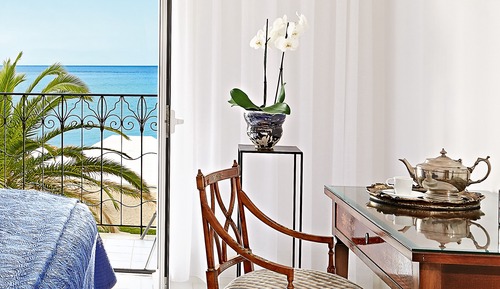 3 Bedroom Beach Villa Private Pool