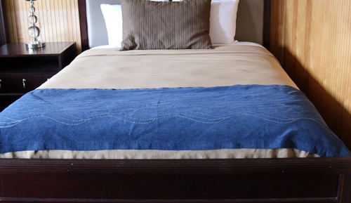 Chambre Standard, 1 grand lit, fumeurs