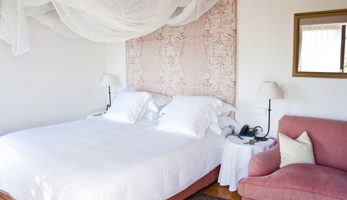 Deluxe Room, 1 King Bed