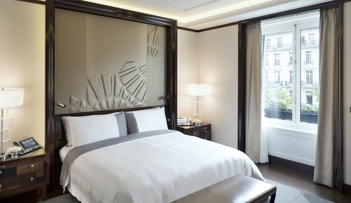 Chambre Deluxe, 1 très grand lit