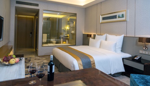 Chambre Exécutive, 1 très grand lit