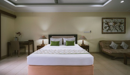 Suite Studio, vue piscine