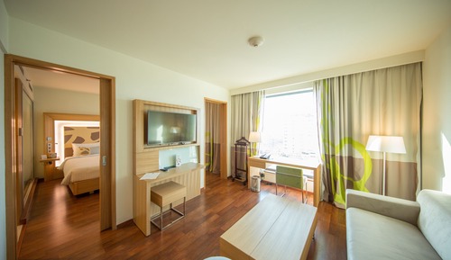 Suite Exécutive, 1 très grand lit, baignoire (Separate Living Room)