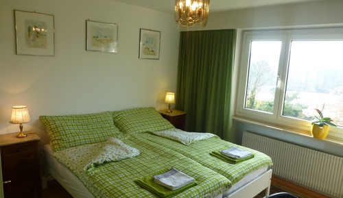 Chambre Double, salle de bains commune