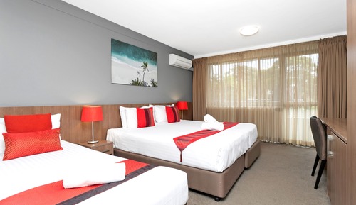 Chambre Standard (King and Single)