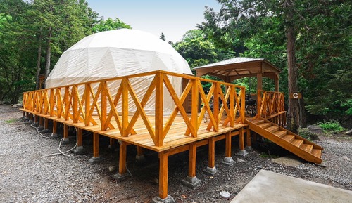 Tente Premium, non-fumeurs (Premium Dome Tent C Riverside 10m)